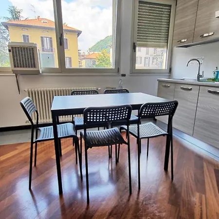 Casa Aurora Self Catering Vacanze Côme
